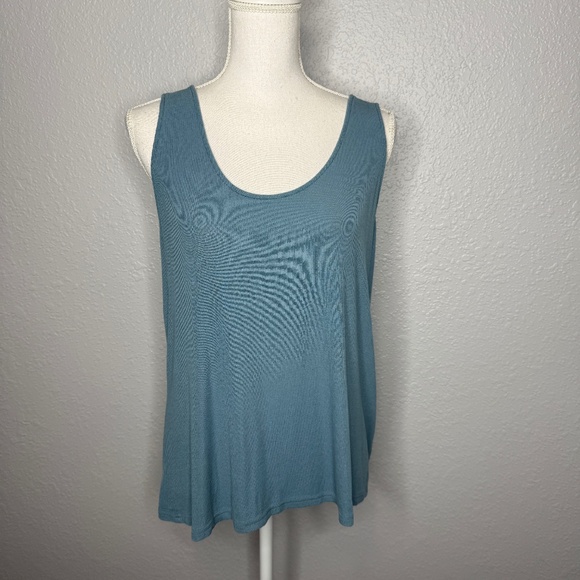 Pre-Owned Women's Nordstrom Scoop rib tank size Large - Blue -cp - Picture 2 of 5